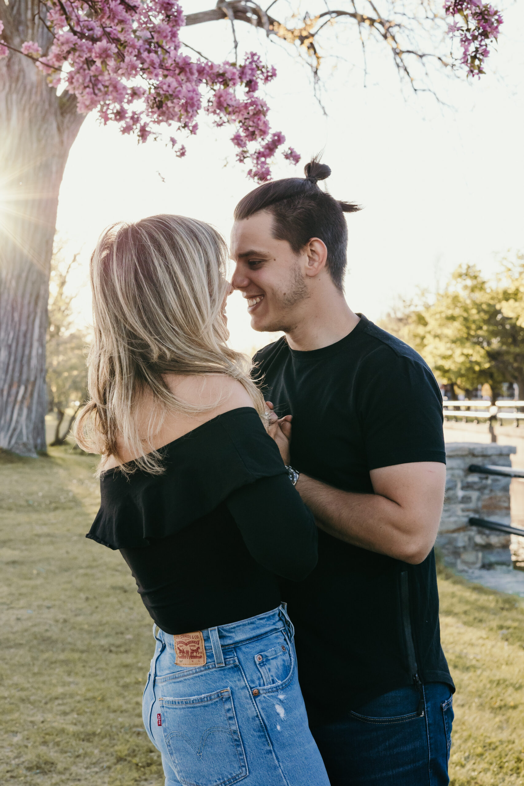 Couples golden hour photoshoot in Montreal